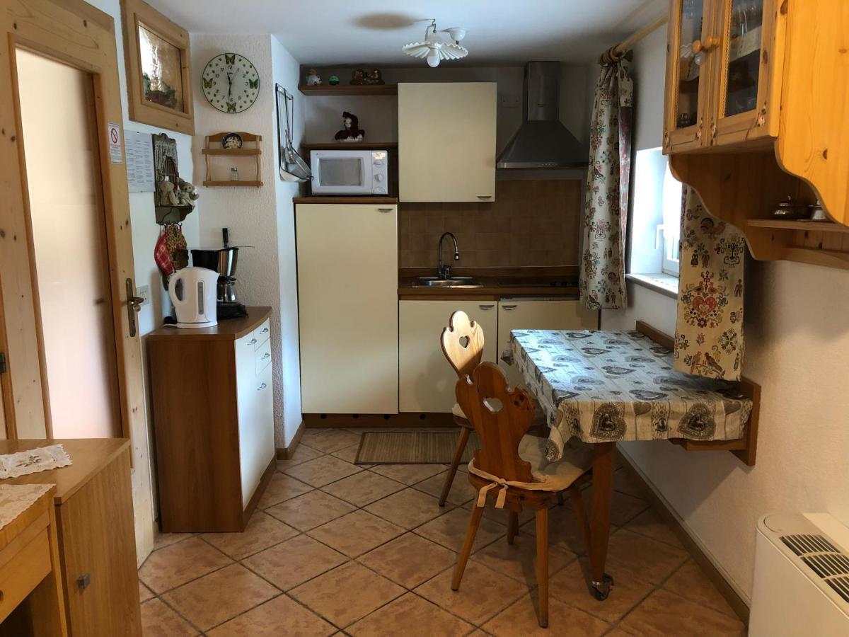 Apartament Mes Lastei Campitello di Fassa Zewnętrze zdjęcie