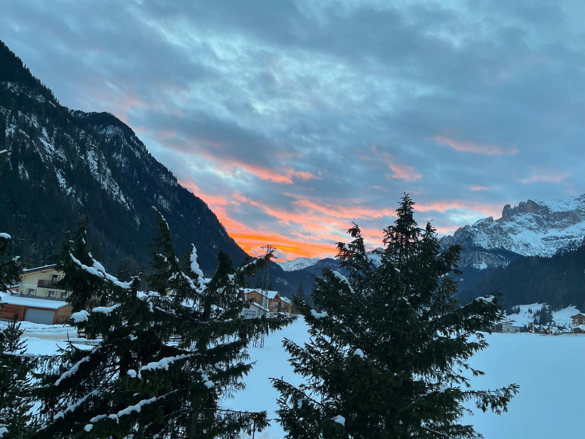 Apartament Mes Lastei Campitello di Fassa Zewnętrze zdjęcie