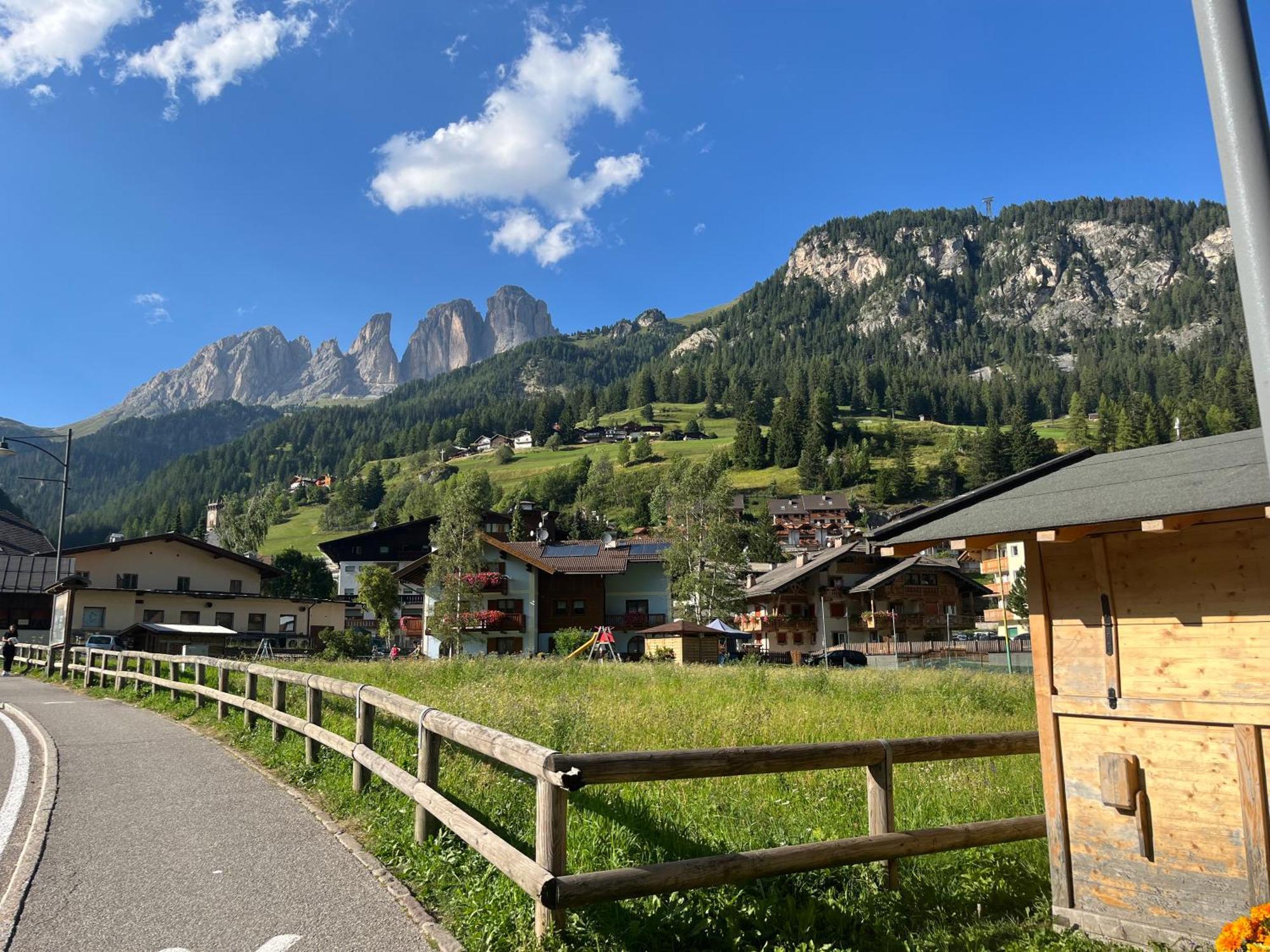 Apartament Mes Lastei Campitello di Fassa Zewnętrze zdjęcie